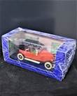  Kuifje modelauto 46 - De rode taxi