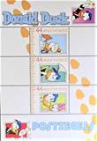  Donald Duck - 3 vrolijke ansichtkaarten met bijpassende postzegels