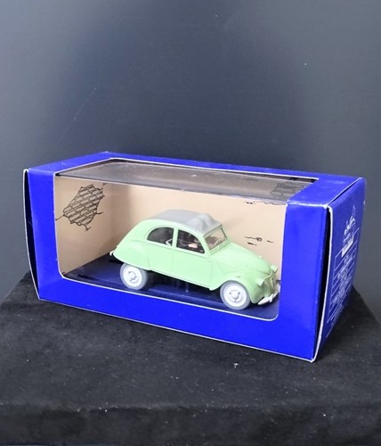 Kuifje Modelauto 6 - De Citroën 2CV