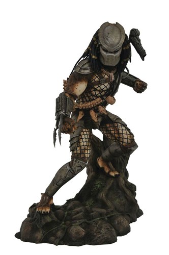 Predator PVC Diorama