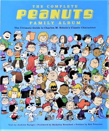 Peanuts - diversen  - The complete Peanuts family album, Hc+Stofomslag, Eerste druk (2017) (Weldon Owen)